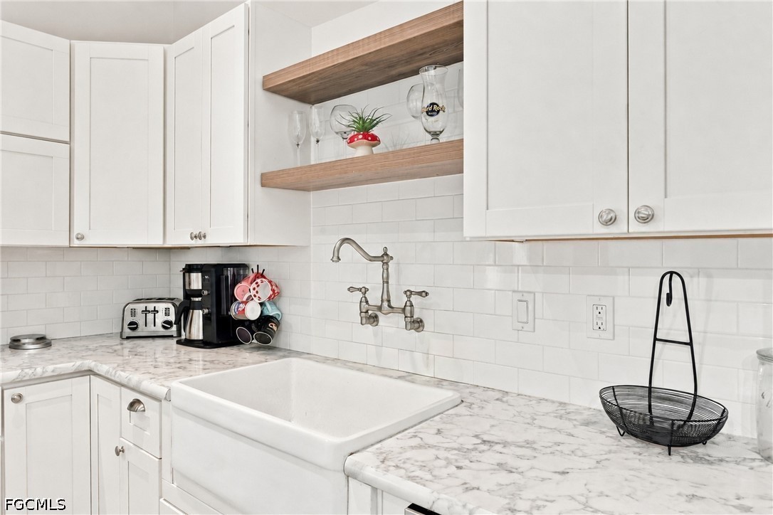2 Bed Pool Home for Sale in St James City, photo 9