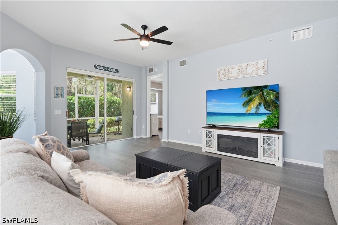 2 Bed Condominium for Sale in Mariposa, photo 9