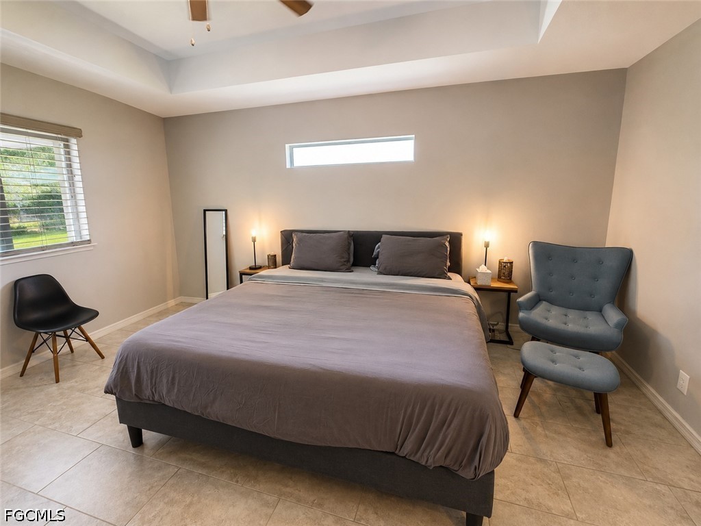3 Bed Pool Home for Sale in Cape Coral, photo 9