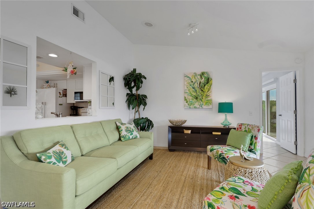 3 Bed Waterfront Home for Sale in Naples, photo 9
