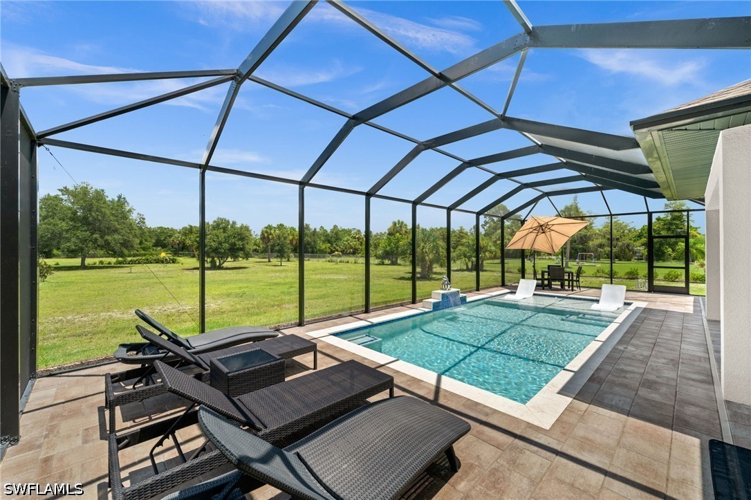 3 Bed Pool Home for Sale in Naples, photo 9