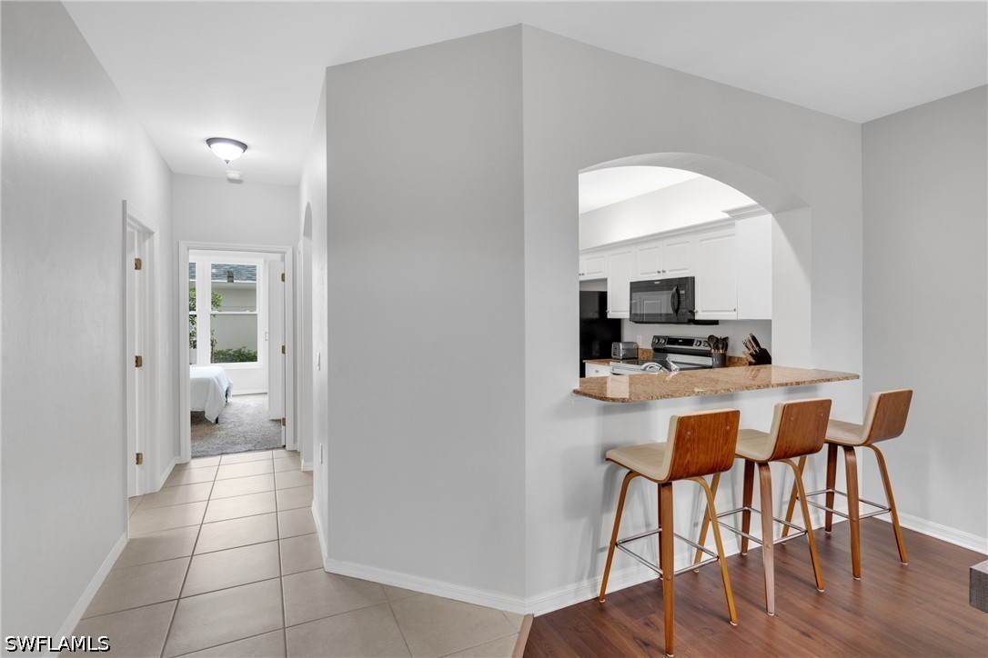 2 Bed Condominium for Sale in Naples, photo 9
