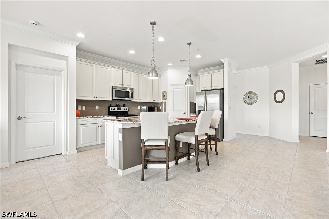 2 Bed Waterfront Home for Sale in Naples, photo 9