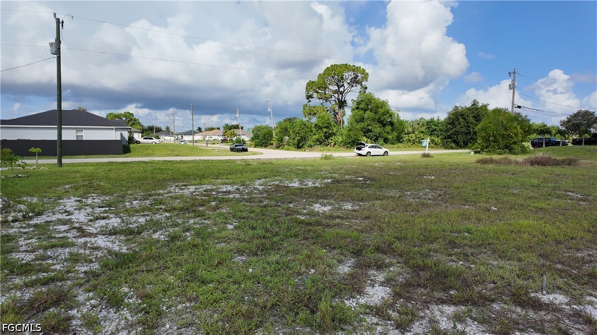 Waterfront Home for Sale in Cape Coral, photo 9
