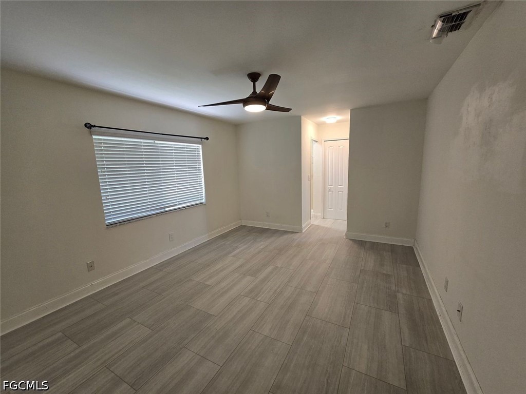 3 Bed SingleFamilyResidence for Sale in Cape Coral, photo 9