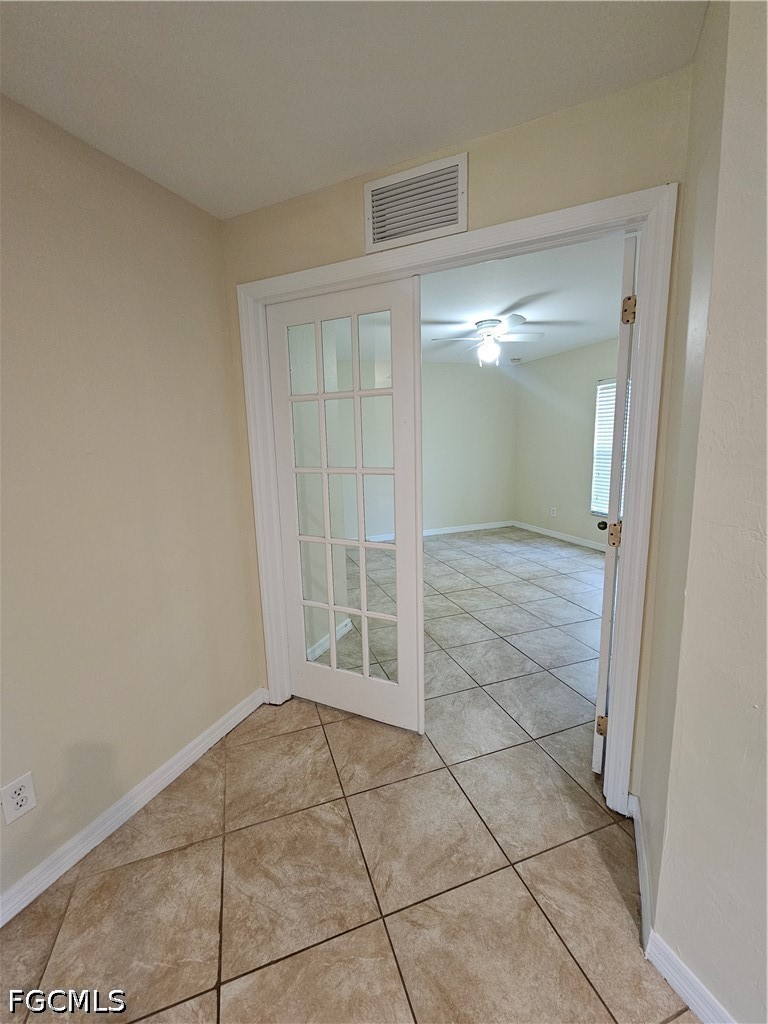 3 Bed SingleFamilyResidence for Sale in Lehigh Acres, photo 9