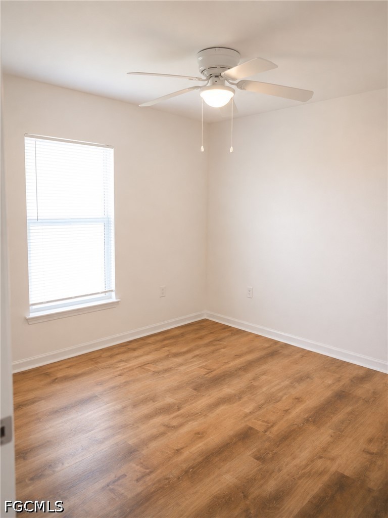 4 Bed Waterfront Home for Sale in Cape Coral, photo 9