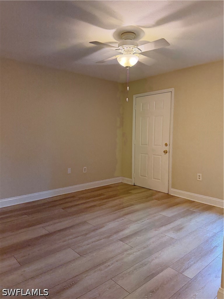 3 Bed SingleFamilyResidence for Sale in Naples, photo 9