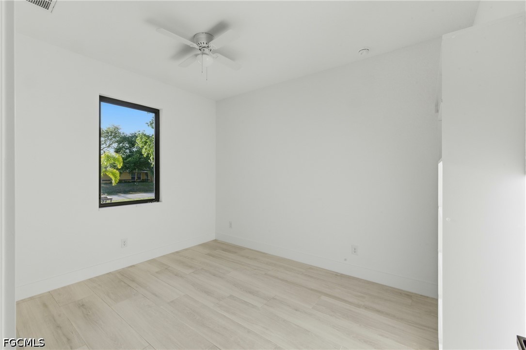 3 Bed Duplex for Sale in Cape Coral, photo 9