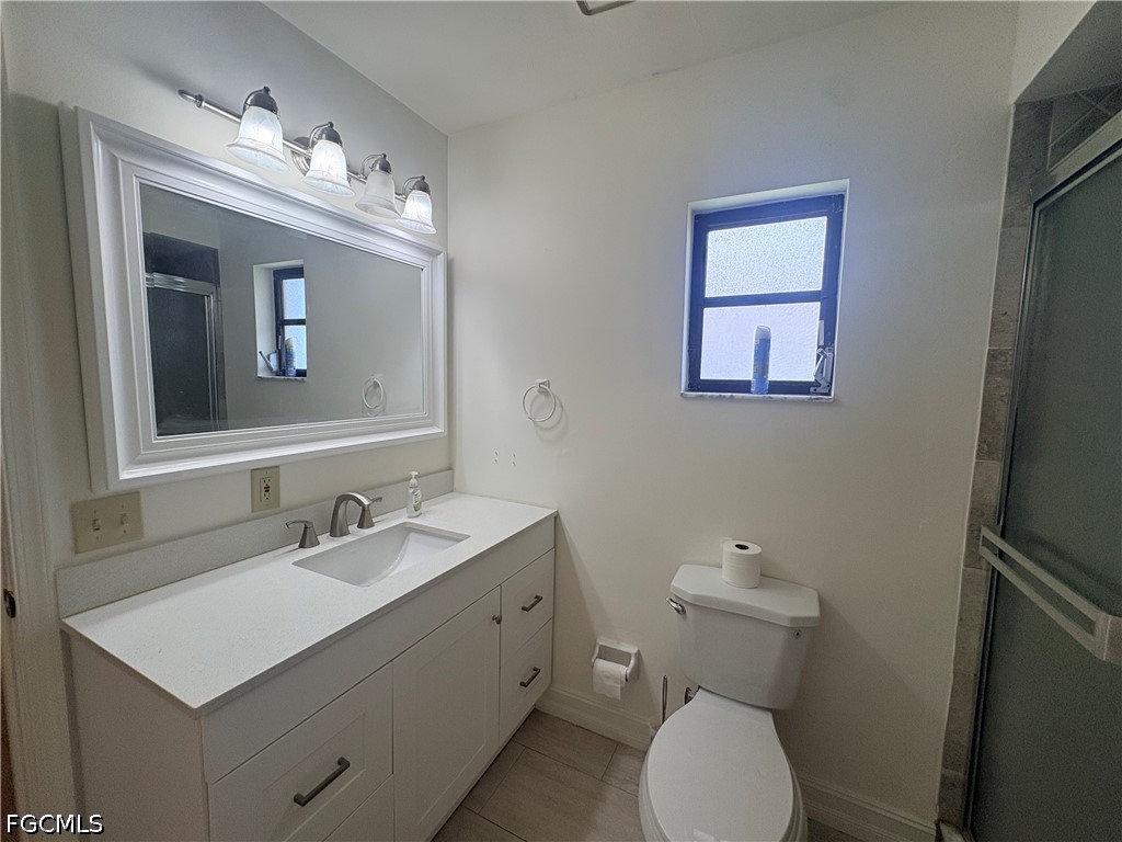 3 Bed SingleFamilyResidence for Sale in Cape Coral, photo 9