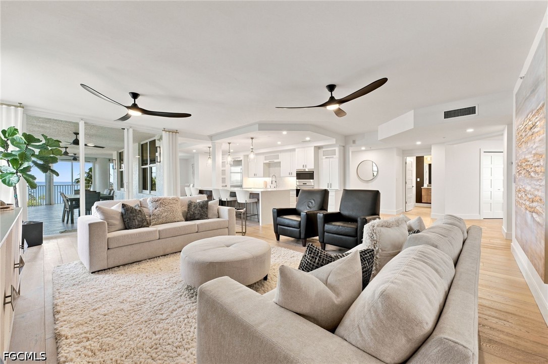 3 Bed Waterfront Home for Sale in The Shores, photo 9