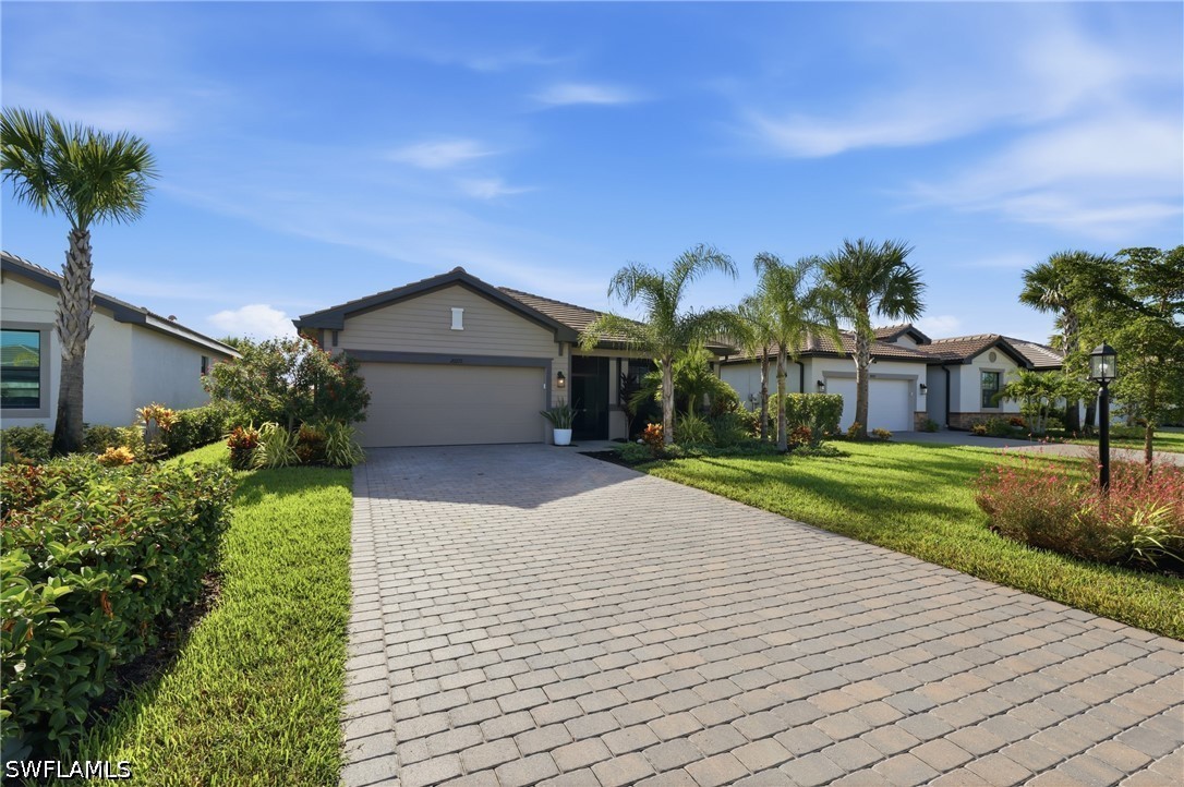 3 Bed Pool Home for Sale in Verdana Village, photo 9
