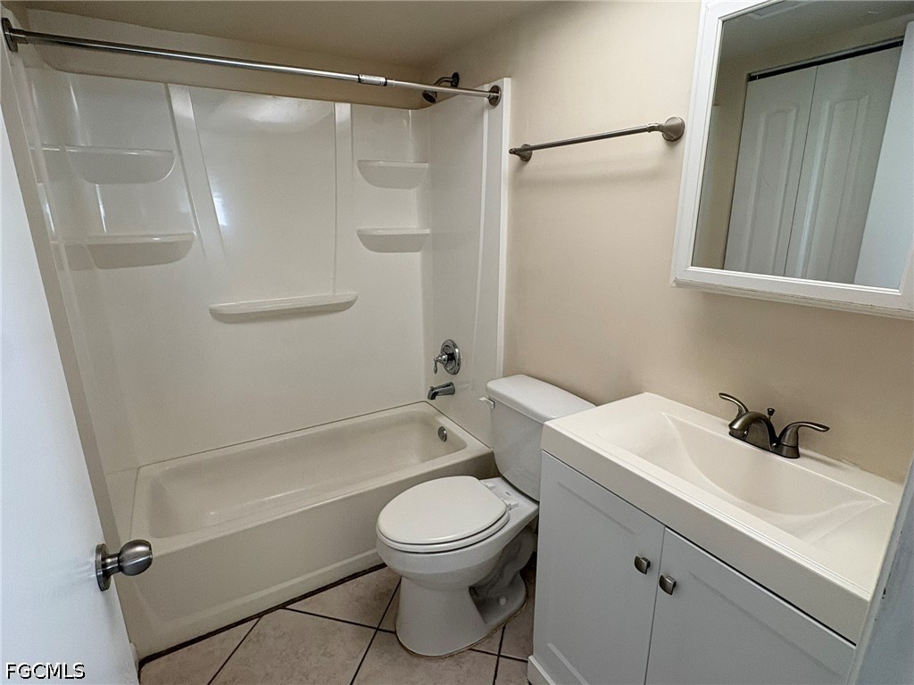 2 Bed Townhouse for Sale in Fort Myers, photo 9