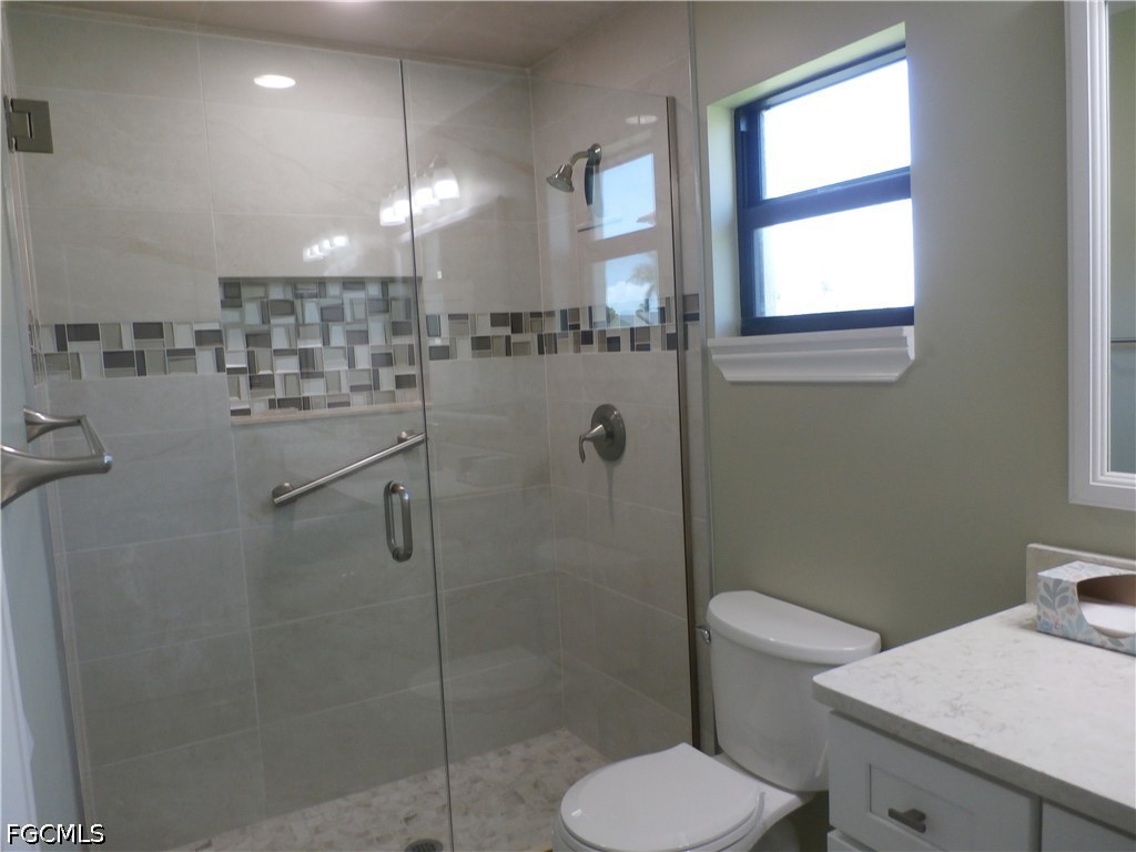 2 Bed Waterfront Home for Sale in Terrace, photo 9