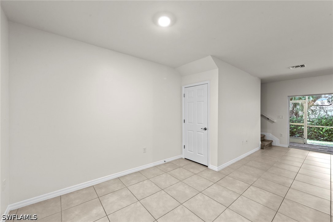 3 Bed Townhouse for Sale in Meadowood, photo 9
