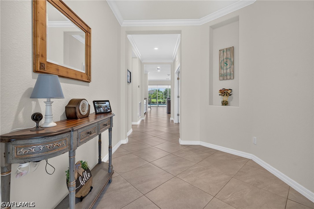 3 Bed Pool Home for Sale in Naples, photo 9