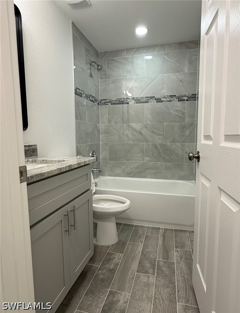 4 Bed Duplex for Sale in Lehigh Acres, photo 9