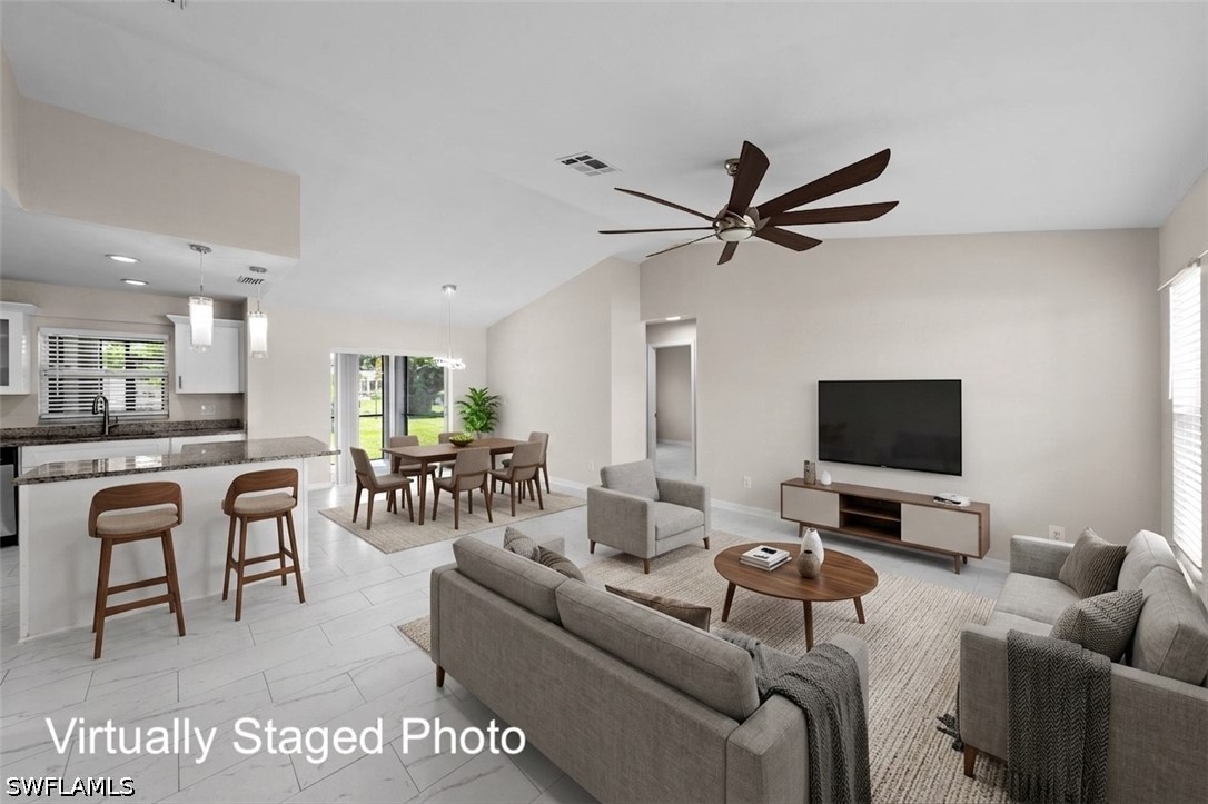 3 Bed SingleFamilyResidence for Sale in Cape Coral, photo 9