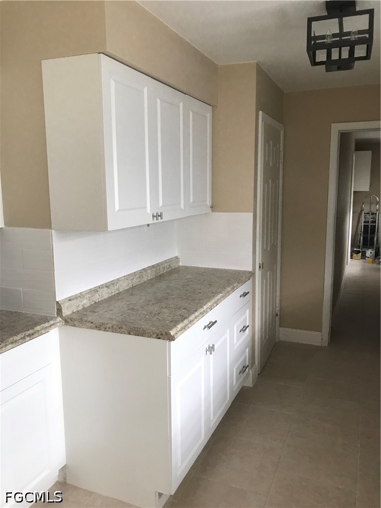 3 Bed SingleFamilyResidence for Sale in Lehigh Acres, photo 9