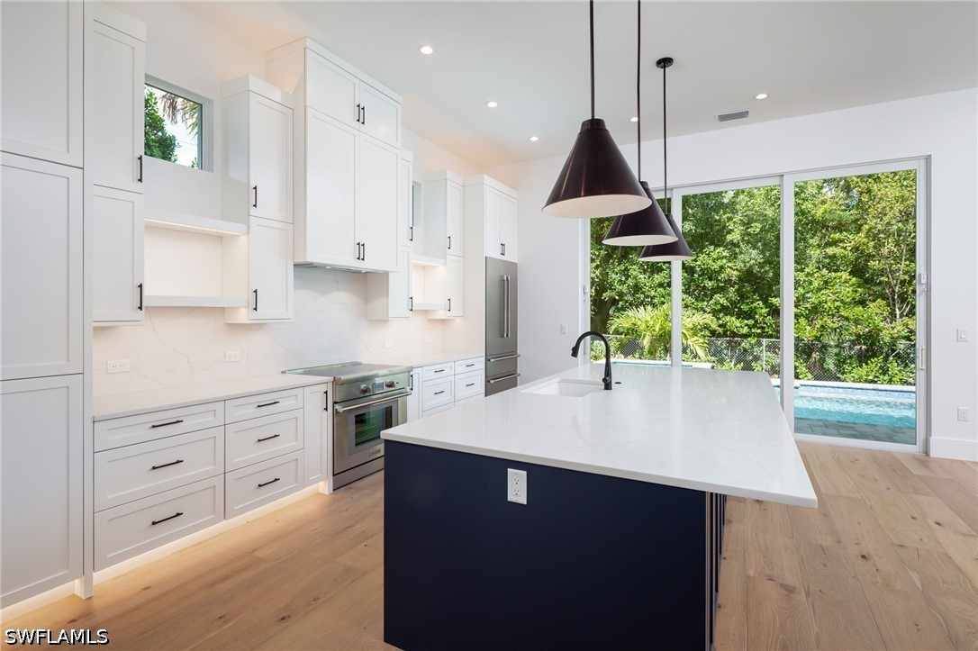 3 Bed Pool Home for Sale in Coachman Glen, photo 9