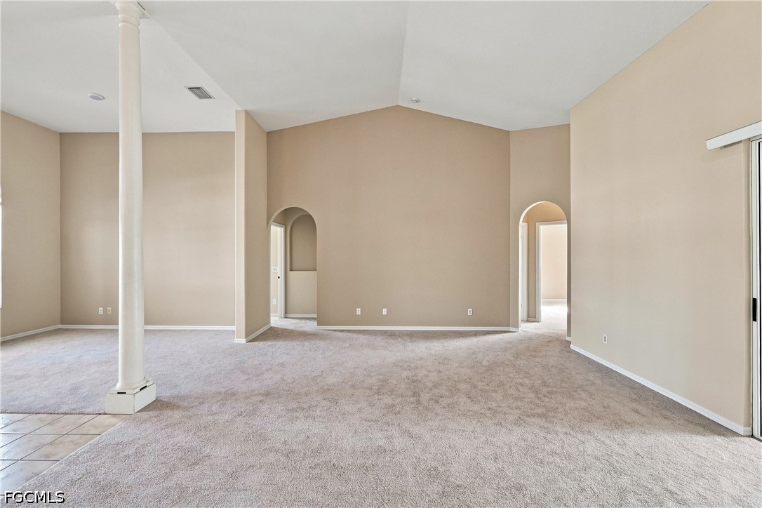 4 Bed SingleFamilyResidence for Sale in Cape Coral, photo 9