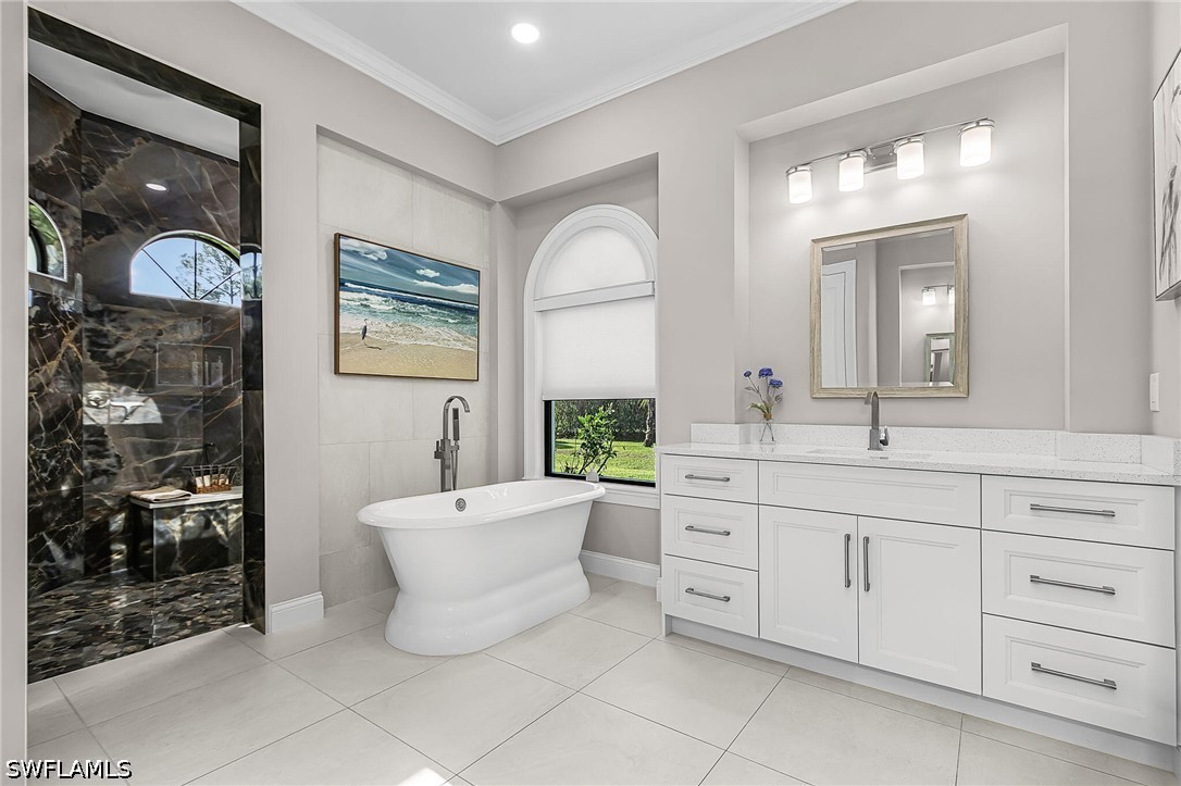 4 Bed Pool Home for Sale in Lehigh Acres, photo 9