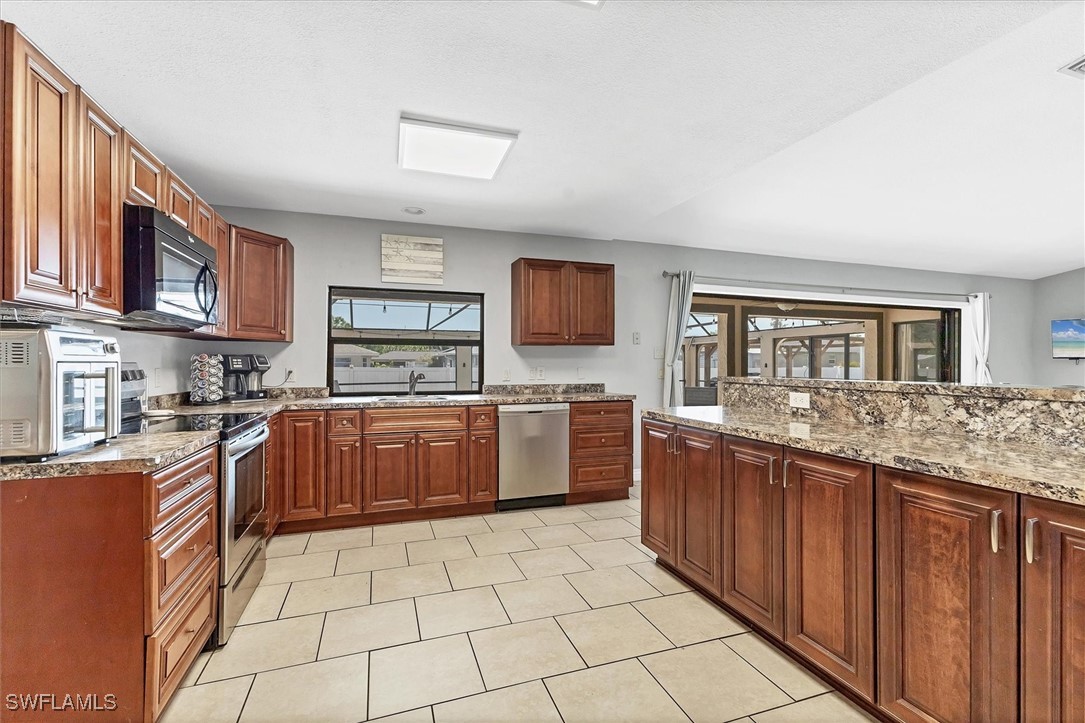 4 Bed Pool Home for Sale in Port Charlotte, FL, $399,900 — photo 10