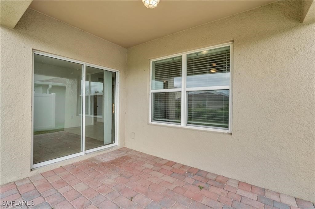 3 Bed SingleFamilyResidence for Sale in Entrada, FL — photo 10