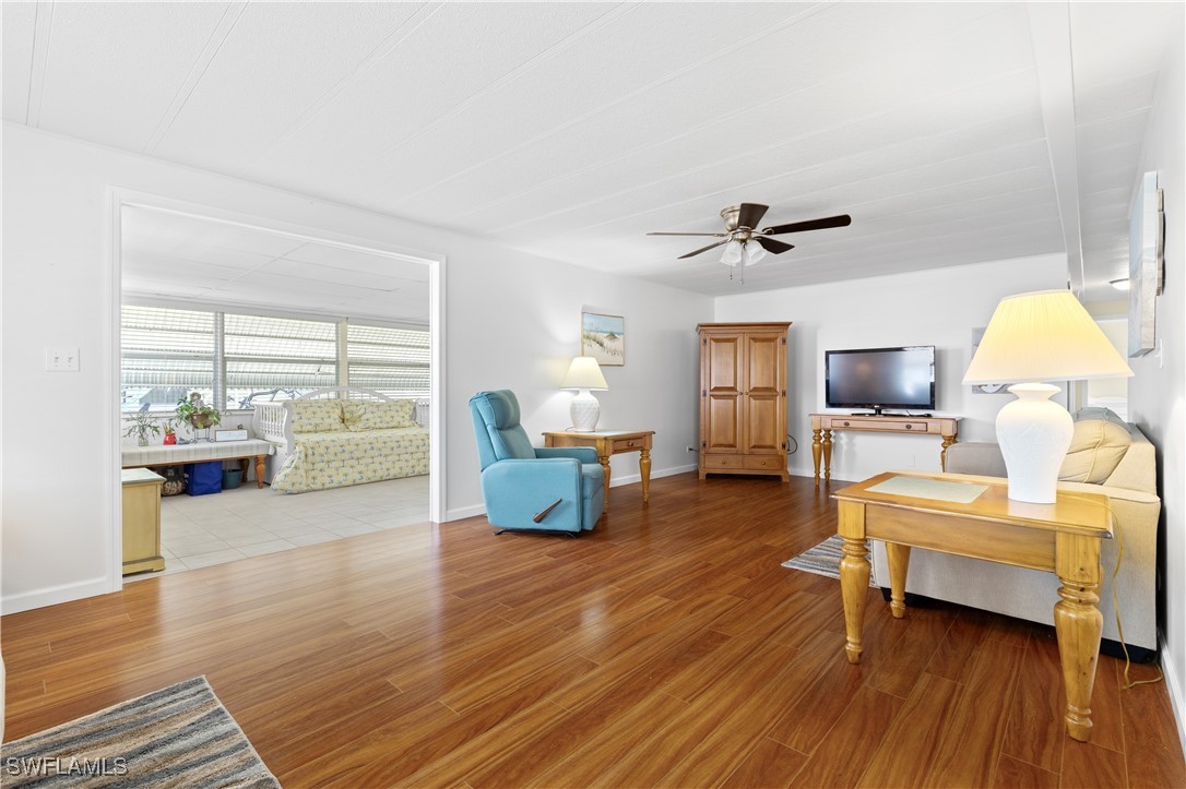2 Bed ManufacturedHome for Sale in Carriage Village, FL — photo 10