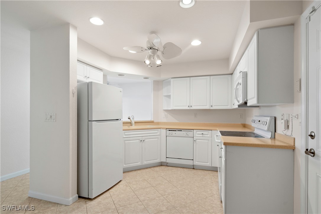 2 Bed Waterfront Home for Sale in Orchid Cove, FL, $284,900 — photo 10
