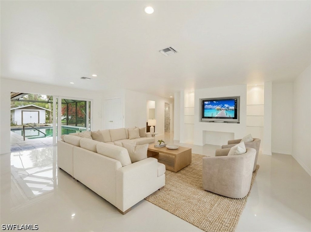 2 Bed Pool Home for Sale in Naples, photo 10