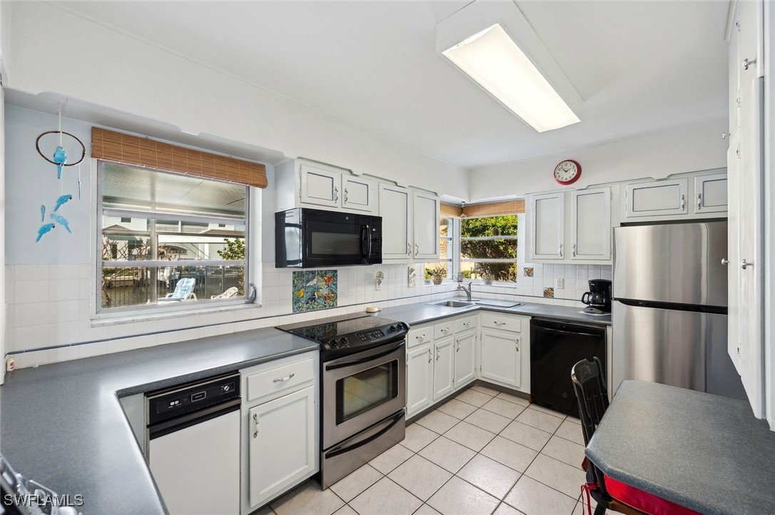3 Bed Pool Home for Sale in Marco Island, FL, $1,250,000 — photo 10
