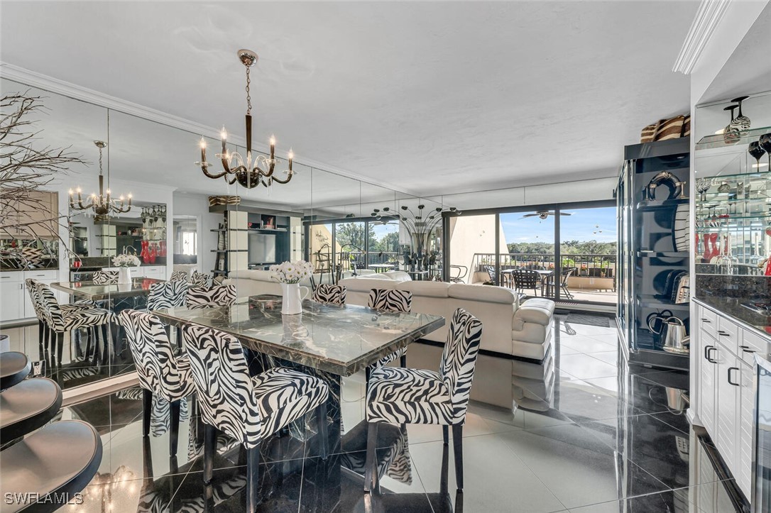 2 Bed Waterfront Home for Sale in Hyde Park, photo 10