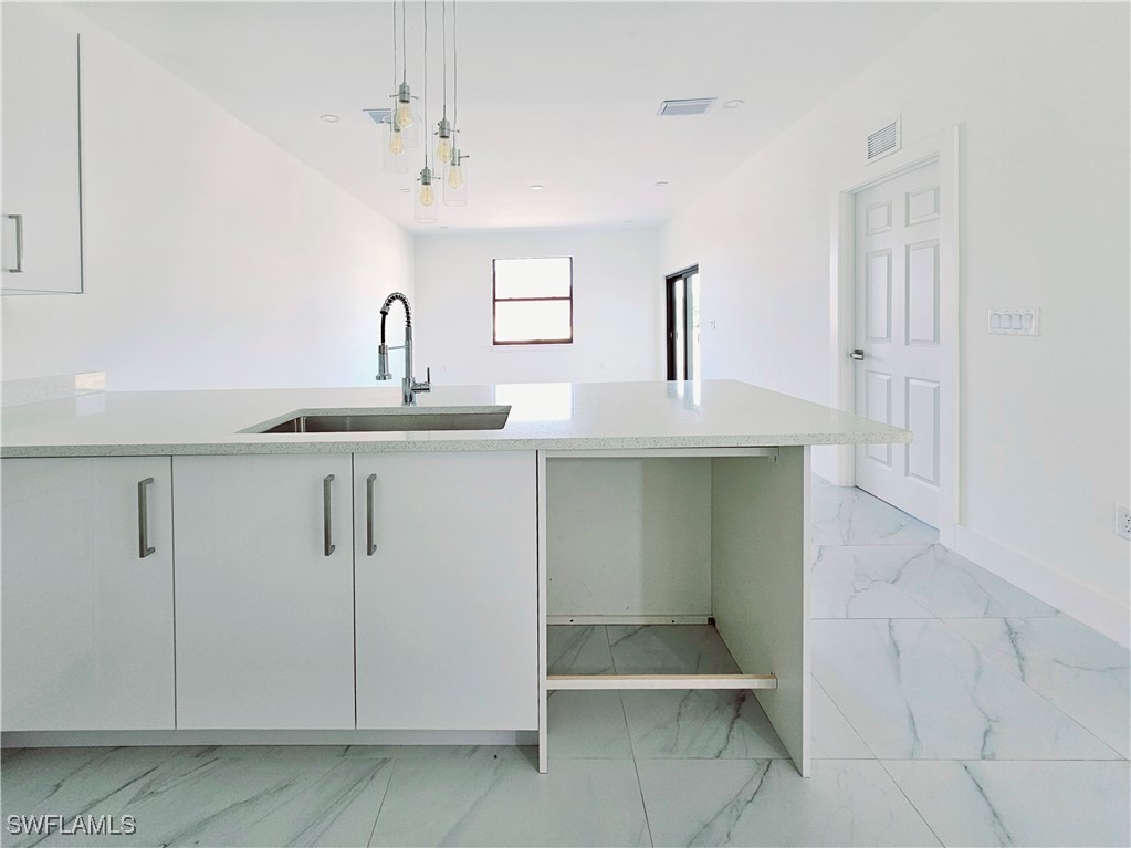 6 Bed Duplex for Sale in Lehigh Acres, photo 10
