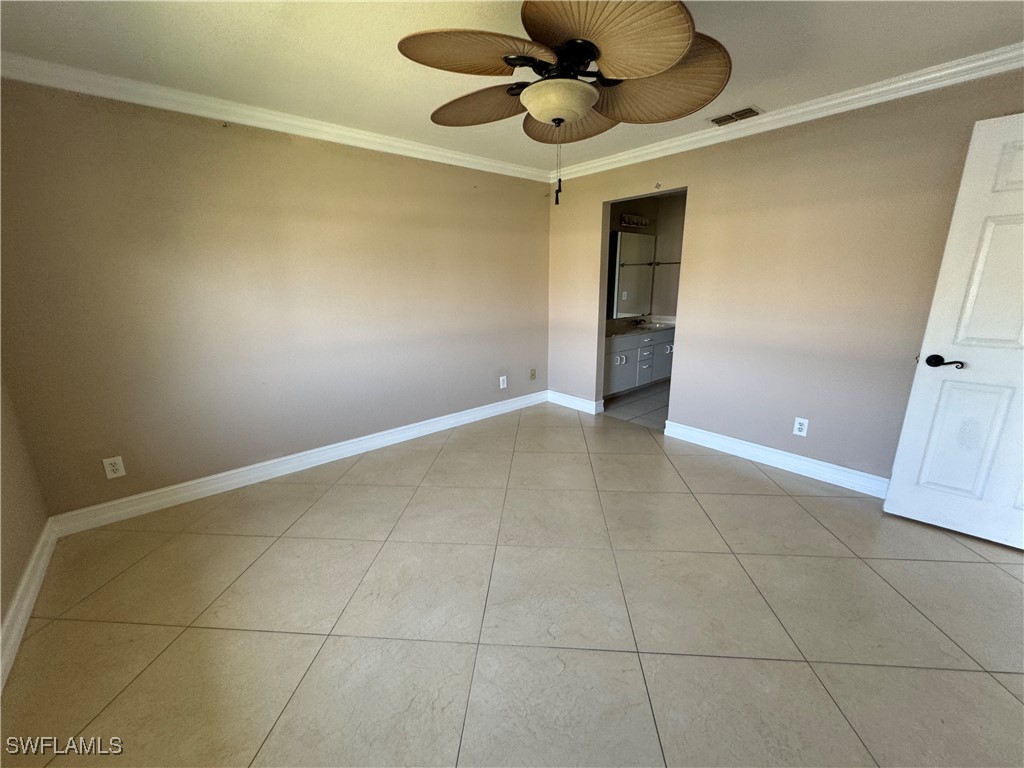 2 Bed Waterfront Home for Sale in Diamond, FL, $245,000 — photo 10