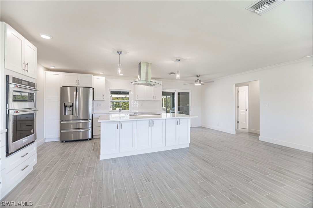 4 Bed Pool Home for Sale in Yacht Club Colony, FL, $620,000 — photo 10