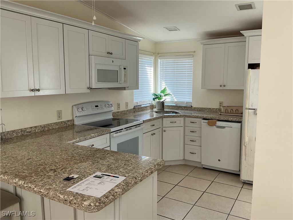 2 Bed Waterfront Home for Sale in Quail Roost, FL, $150,000 — photo 10