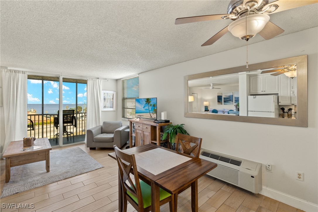 1 Bed Waterfront Home for Sale in Beach And Tennis Club, photo 10
