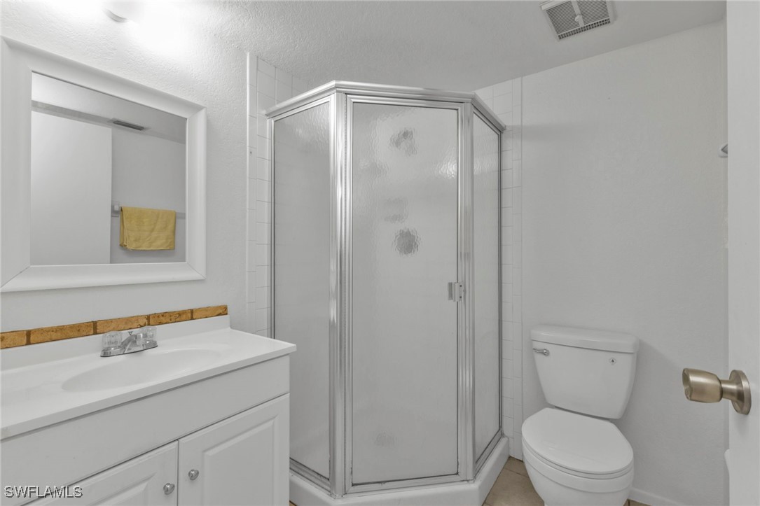 2 Bed Pool Home for Sale in Deep Creek, photo 10