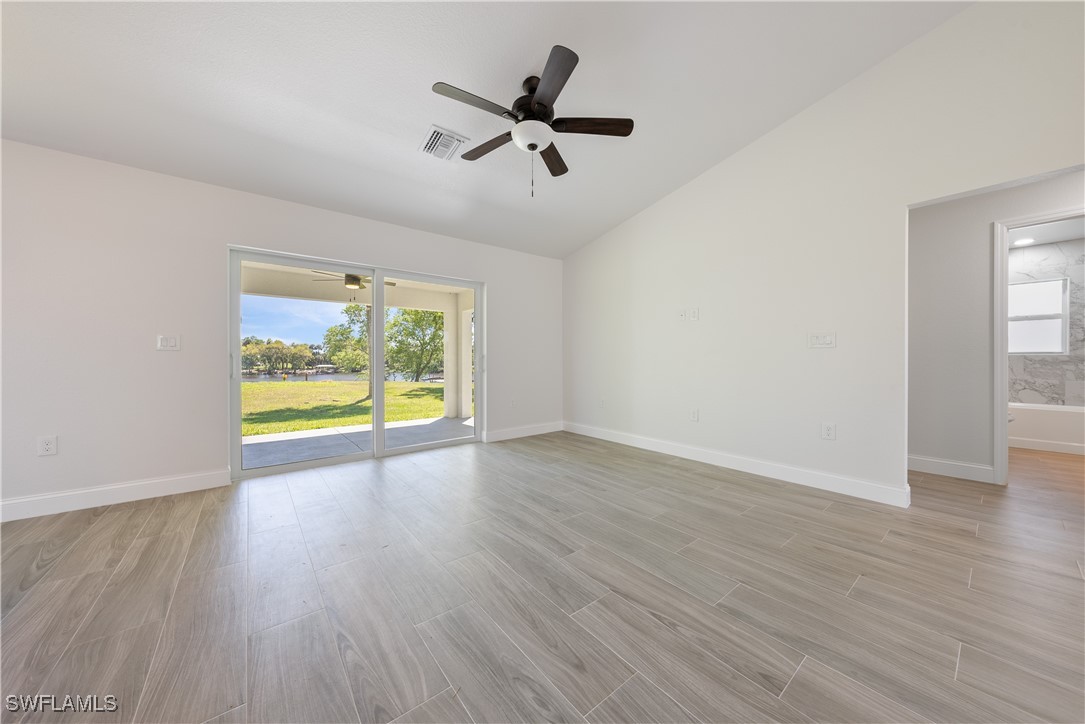 3 Bed SingleFamilyResidence for Sale in Wheelers Subd, FL — photo 10