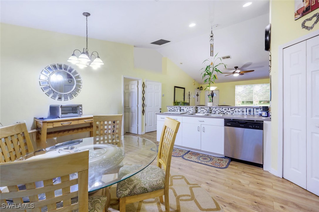 3 Bed SingleFamilyResidence for Sale in Lehigh Acres, photo 10