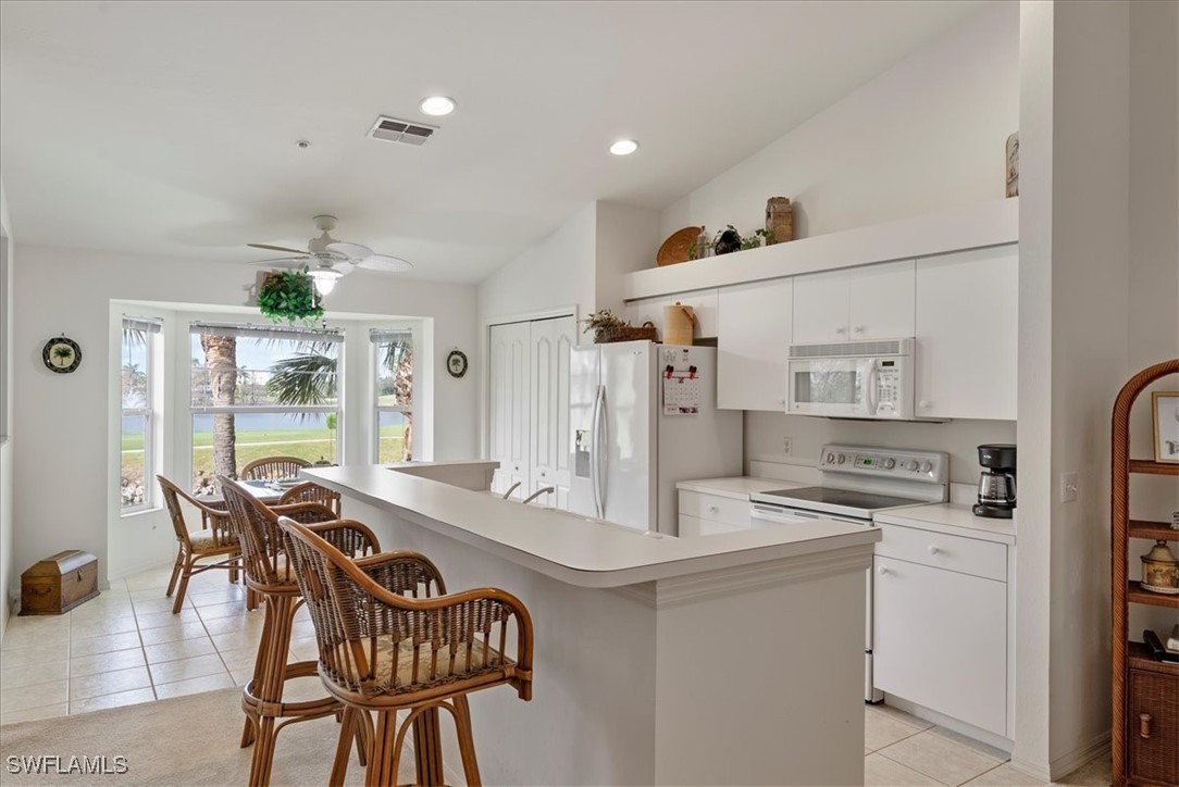 2 Bed Condominium for Sale in Stoneybrook, FL — photo 10