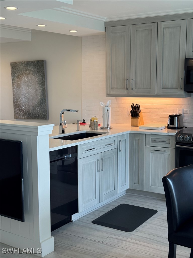 1 Bed Waterfront Home for Sale in Marco Island, FL, $519,995 — photo 10