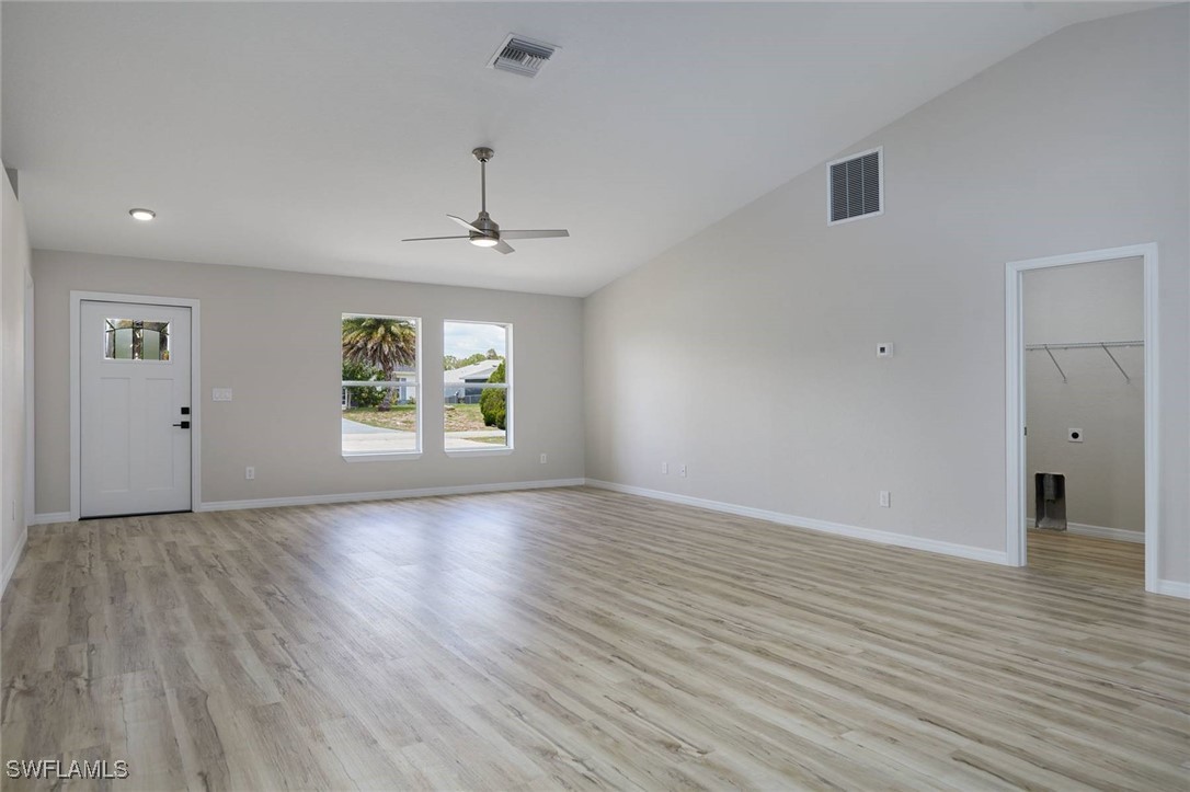 4 Bed SingleFamilyResidence for Sale in Southwood, FL — photo 10