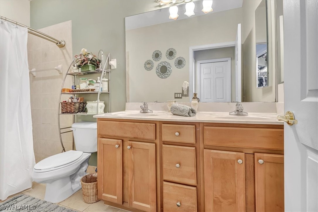 3 Bed Townhouse for Sale in Naples, FL, $320,000 — photo 10