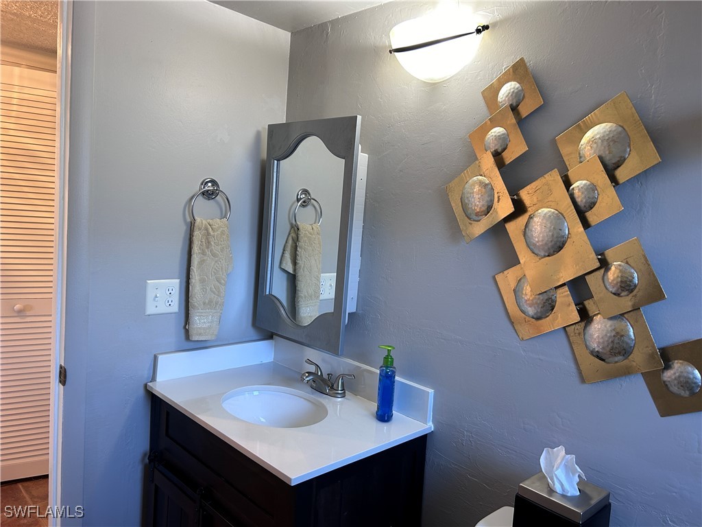 3 Bed Waterfront Home for Sale in Fort Myers, photo 10