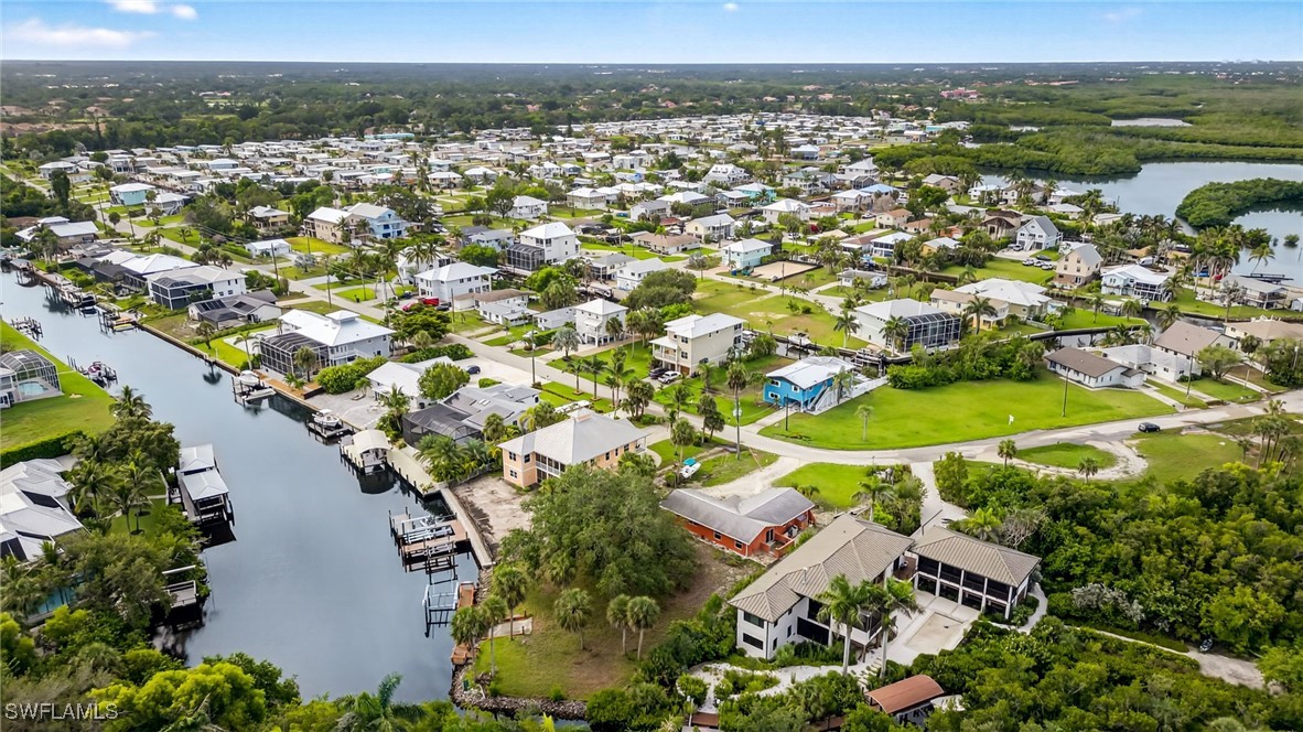 2 Bed Waterfront Home for Sale in Estero Bay Shores, photo 10