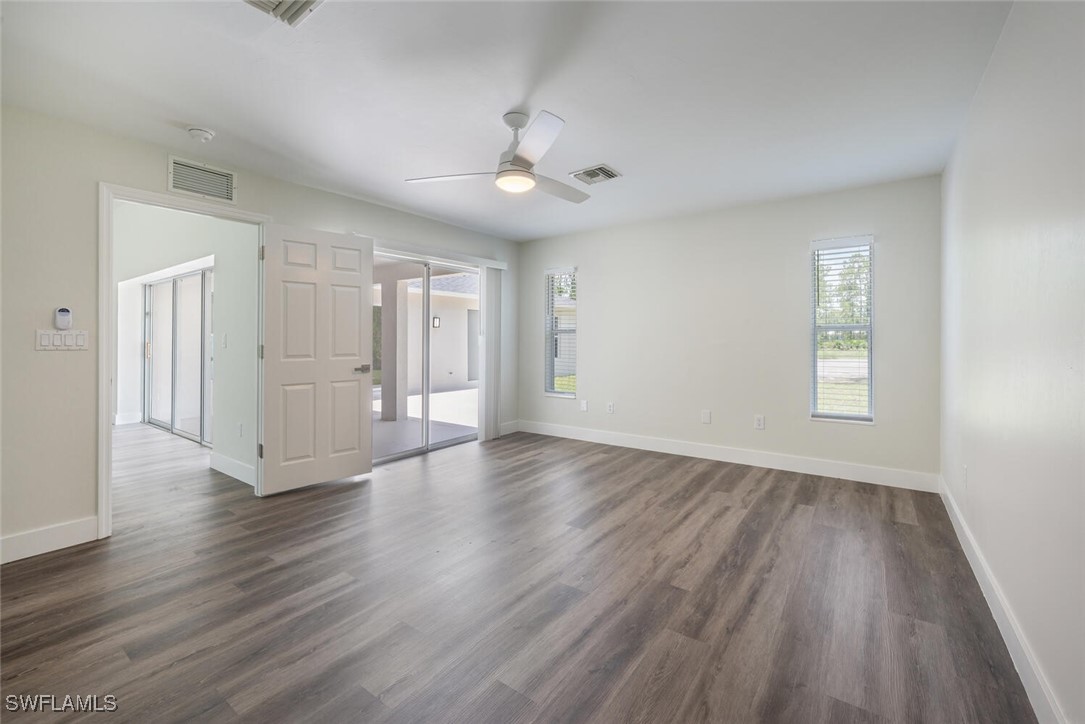 4 Bed SingleFamilyResidence for Sale in Naples, photo 10