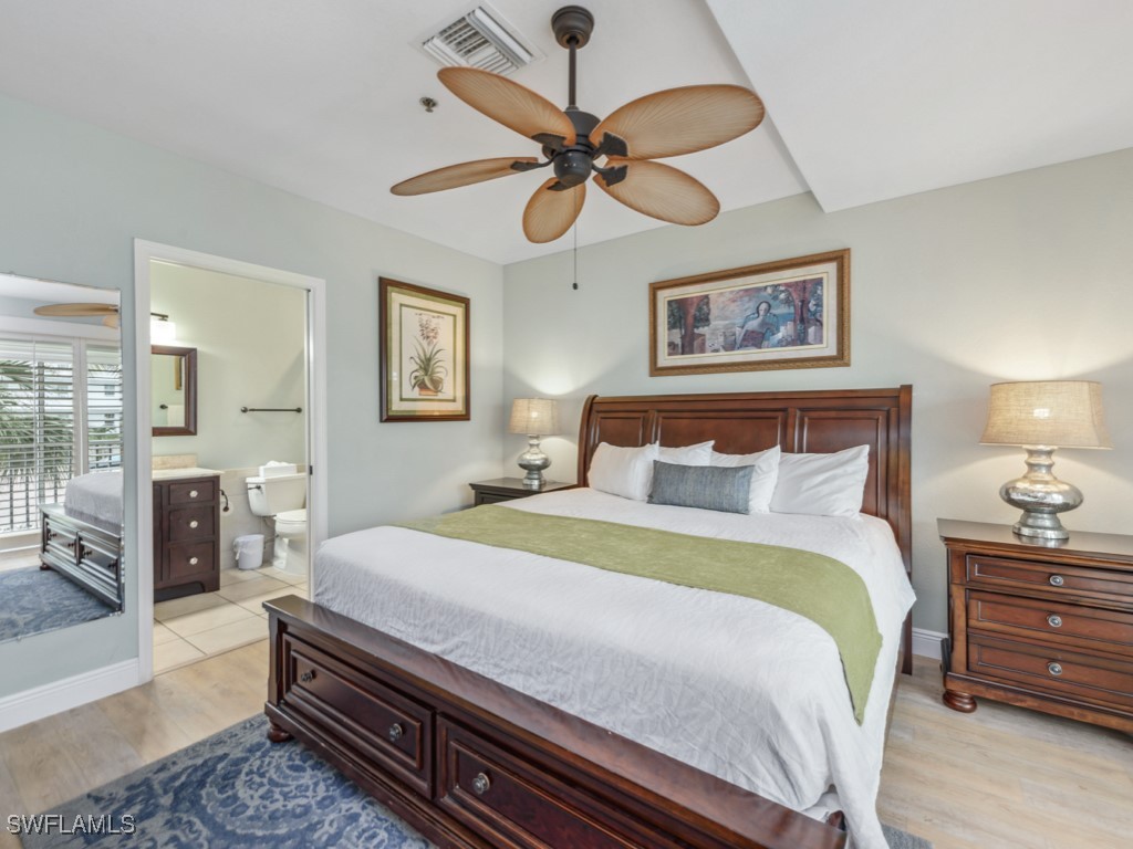 2 Bed Condominium for Sale in Olde Marco Inn, photo 10