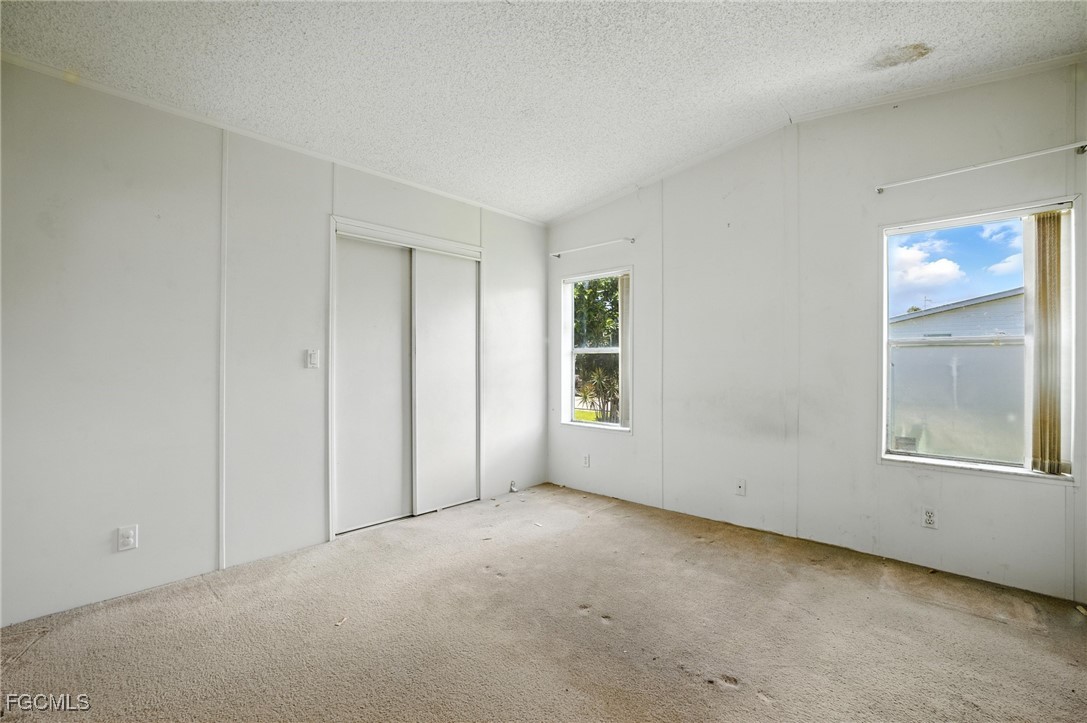 2 Bed ManufacturedHome for Sale in Fort Myers, FL, $89,000 — photo 10